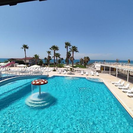 Diva Turka Beach Hotel Iskenderun Bagian luar foto